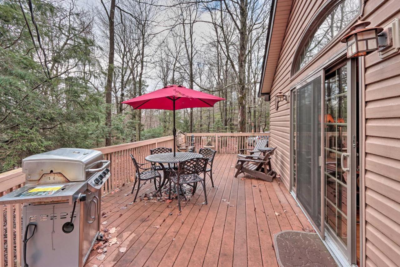 Poconos Home With Game Room Walk To Lake Harmony! Exterior photo